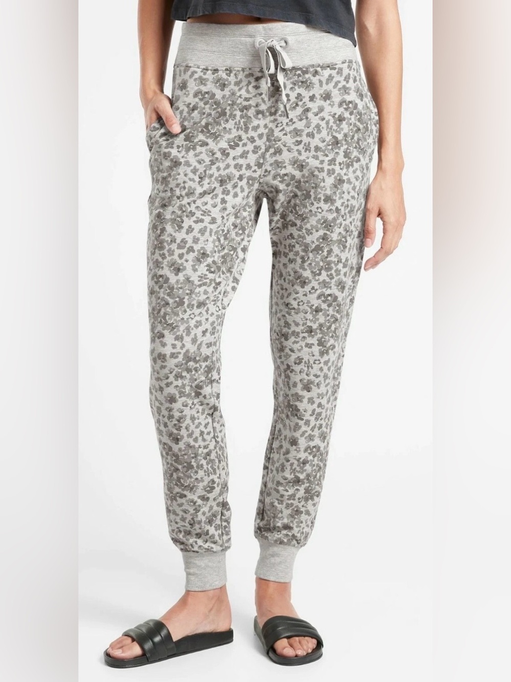 Athleta Balance Printed Jogger Pant, Heather Grey SIZE XSP